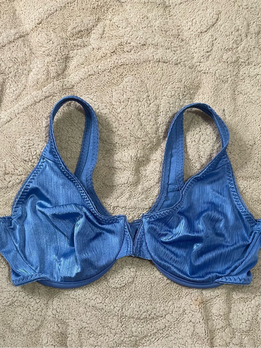 Satin-Look Blue Underwire Bra for Everyday Support